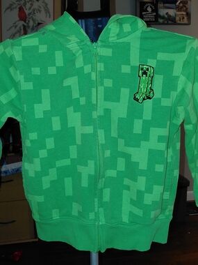 Kids' Pixel-Print Green Zip Hoodie with Creeper Patch